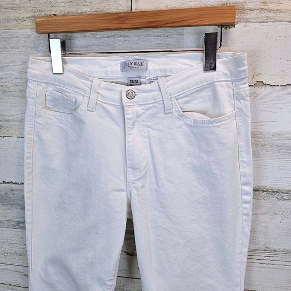 Judy Blue Cher Boho Bell Bottom White Jeans 31 Stretchy Spring Summer Comfort - Picture 8 of 15